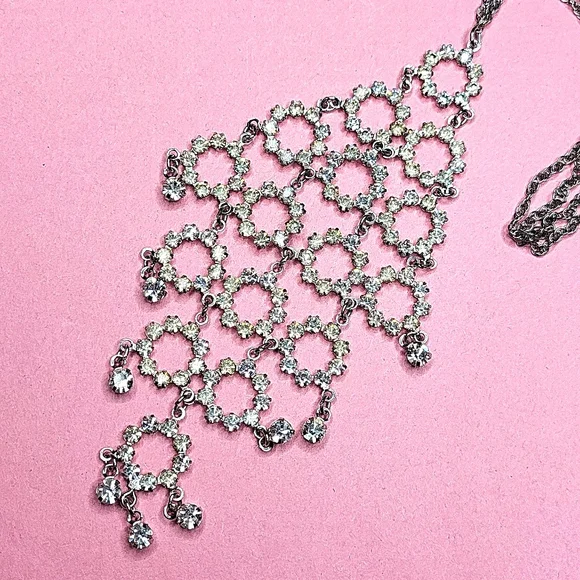 Waterfall Rhinestone - Picture 2 of 3